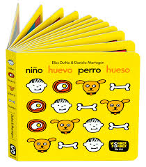 Niño, huevo, perro, hueso